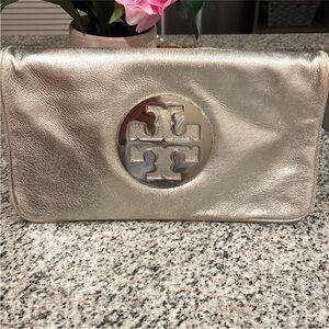 Tory Burch Reva Metallic Silver Logo Clutch